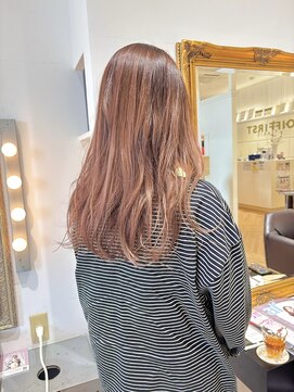 コワファースト  させぼ五番街店(COIFF1RST) 大人ピンクベージュ