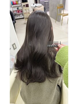 ソルア(soLua) オリーブグレージュ