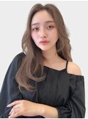レイヤーカット　ミルクティーブラウン　顔まわりカット