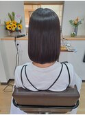 ナチュラルストレートボブ。