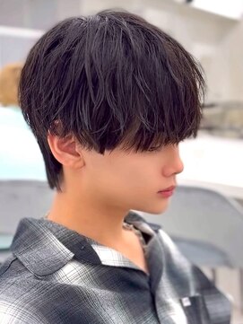 ナチュラル 渋谷(NATURAL) フェザーパーマ/スパイキーショート/サーフカール[メンズ/渋谷]