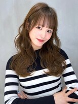ロンド ジュルード 名古屋(Lond jeloud) 流行りのレイヤーで可愛い溢れるウェーブヘア 前髪カット