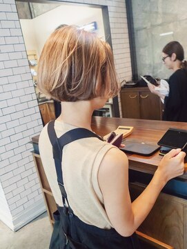 ドゥーア 代官山(Door) 切りっぱなしボブ