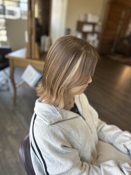 モルフォ ヘアー プロダクト(Morpho Hair Product) 全頭ブリーチでつくるアンブレラカラー