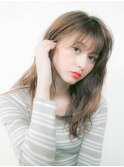 グレージュ　逆三角　シースルーバング