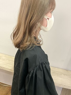 ジェム(GEM) ミルクティーベージュ/ブリーチ1回/抜け感ヘア