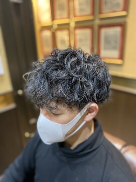 ヒロギンザバーバーショップ 大宮店(HIRO GINZA BARBER SHOP) ツイストスパイラルパーマ/メンズカット/大宮