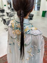 ヘアー アイス カンナ(HAIR ICI Canna) ダウンポニーテールのヘアセット