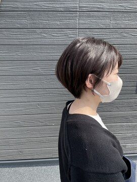 琉月 枝松店 丸みショート×耳掛け