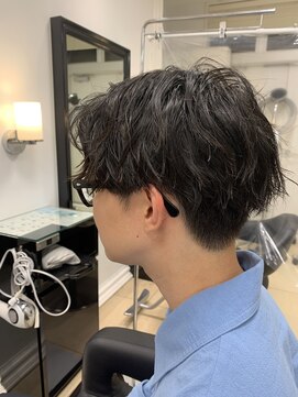 アッシュ 稲田堤店(Ash) 縦落ちスパイラルパーマ