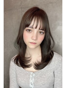 クーエフー(coo et fuu) 10代20代30代40代　前髪　アッシュベージュ　くびれレイヤー　藤