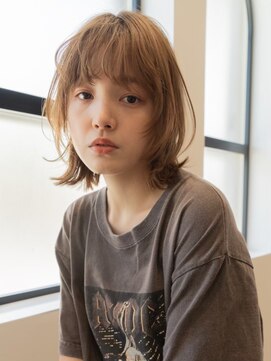 トレヘアー 京都 烏丸(tRe hair) ミニウルフ　くびれヘア　ホワイトベージュ