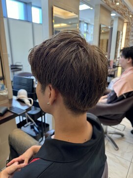 アルターリアン(aL ter LieN) アッシュブラック/カルマパーマ/ベリーショート/[千葉駅]宮野翔