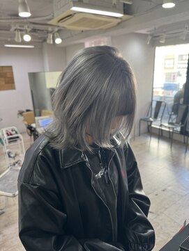 アジールヘア 所沢プロペ通り店(agir hair) シルバーウルフフェミニンロング似合わせカットブリーチ所沢