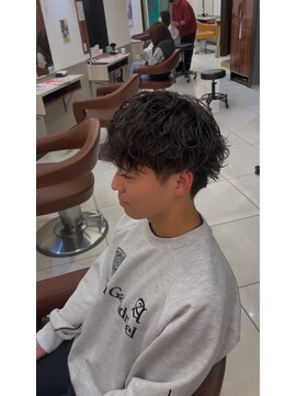 アース オーセンティック 松山銀天街店(EARTH Autentic) シャドウパーマ