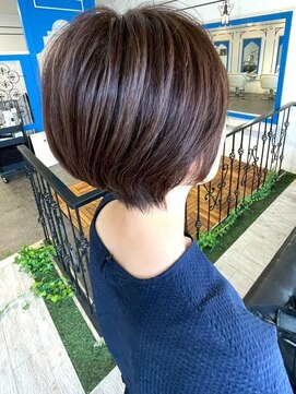 ベルメール ヘアー(Belle mer hair) 丸みショート 縮毛矯正 顔周りカット 大人ショートボブ