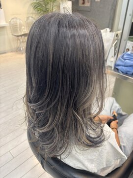 タヤ 自由が丘店(TAYA) インナーカラー