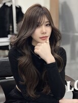 ロムーク 表参道(LOMKH)&nbsp;ミディアムレイヤーロング顔周りカットグレージュエクステ