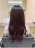 ピンクグレージュ