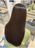 髪質改善ストレートスタイリングなしで自然な艶髪