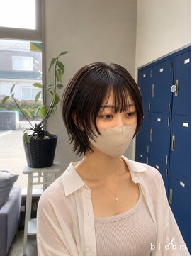 ブルームニキュウロク 富里(bloom 296) 大人ショートボブ