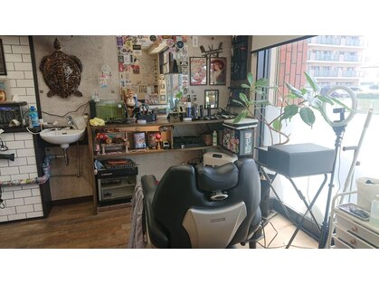 床屋のよこがわの写真