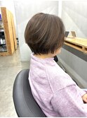 ショートボブ