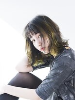 シータ(CITA) グレイ ×イエローハイライト