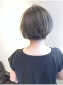 ［Quartett】大人可愛い小顔前下がりショート