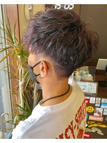 クリーム(CREAM) ツイスパ ディープバイオレット 刈り上げ マッシュ