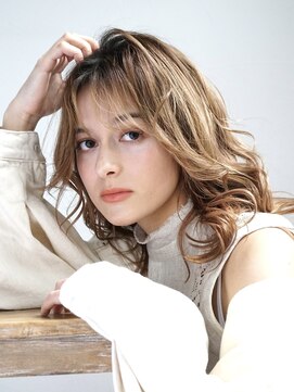 ダオ(DAO) 外国人風ウェーブ