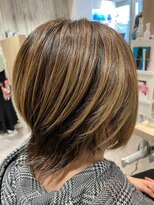 エヌアンドエー せんげん台店(N&A)&nbsp;レイヤーカット×ウルフ ハイライト/白髪ぼかし/白髪染め