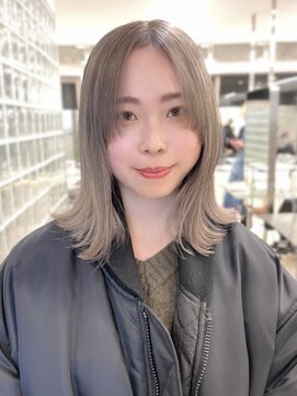 サンクプロジェクト(cinq PROJECT) 韓国風顔周りレイヤーカットミルクティーベージュブラウンカラー