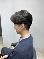 センターパート 毛流れ ニュアンスパーマ