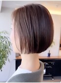 表参道切りっぱなしボブミディアムボブグレージュカラー40代50代
