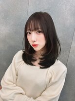 クム(kumu)&nbsp;【kumu】 ミディアム/顔周りカット/おくれ毛レイヤー/栄/名古屋