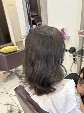 ノット 成田公津の杜(Knot) 【ブリーチ無しアッシュグレージュ】stylistすずか