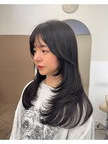 ネモネ バイ ミリー 梅田茶屋町(nemone by milly)&nbsp;【梅田茶屋町】レイヤーカット×内巻き