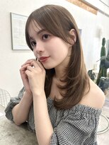 ポーチバイハニー オモテサンドウ(PORCH by HONEY omotesando)&nbsp;ミディアムレイヤーベージュ顔まわりカット2