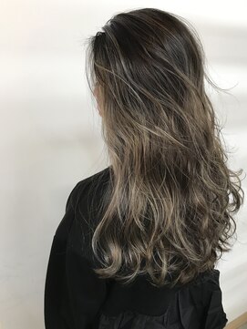 キューズ クラブ(cuz KLUB) 【cuz KLUB】ハイグラデーション×ロング