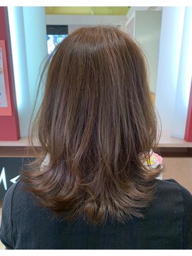 ミズグラート(Ms. grato) 透ける秋カラーでレイヤースタイル