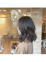 プリヤ(priya)&nbsp;アッシュベージュ×ミディアム