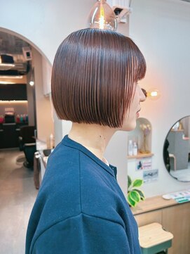 シビバイレボ(CIBI by revo) 地毛風カラー/ナチュラルレイヤーカット/ショートボブ[船橋]