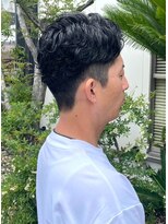 ナカオコアフュール(NAKAO COIFFURE)&nbsp;メンズカット　ダウンパーマ　刈り上げショート
