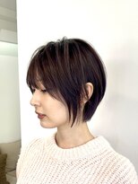 大人かわいい小顔ショートショートヘア30代40代50代白髪ぼかし