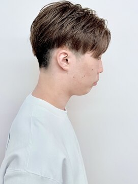 モリオ(morio) ブリーチあり/モカムース/チョコブラウン/センターパート/モテ髪