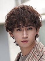 フィフス 原宿(fifth)&nbsp;原宿ルーズパーマメンズカットダウンパーマラウンドマッシュ30代