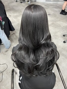 ボタン ハカタ(VOTAN hakata) 【ろみおStyle】グレージュ/暗めカラー/レイヤーカット/ロング