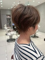 アース 栄店(HAIR&MAKE EARTH)&nbsp;earthショートレイヤーボブミルクティー丸みショートボブ