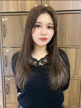 豊潤内部補修トリートメントでうるさら髪へ！！【ハホニコラメラメトリートメント】